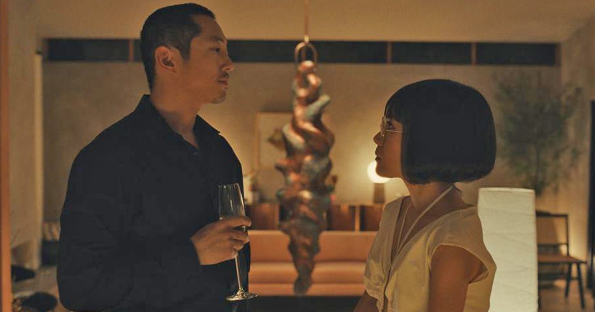 You are currently viewing Ali Wong Opens Up Performing Explosive Anger On ‘Beef’ With Steven Yeun, “It Definitely Took A Toll On Us…”