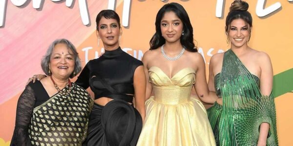 ‘Never Have I Ever’ Season 4: Maitreyi Ramakrishnan & Richa Moorjani Groove To Allu Arjun And Rashmika Mandanna’s ‘Saami Saami’ In The Show